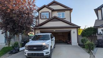 6143 10 Ave Sw - Photo 1 of 1
