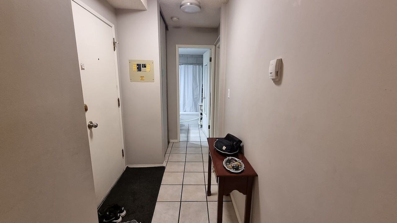 1170 Memorial Dr Nw - Photo 3 of 13