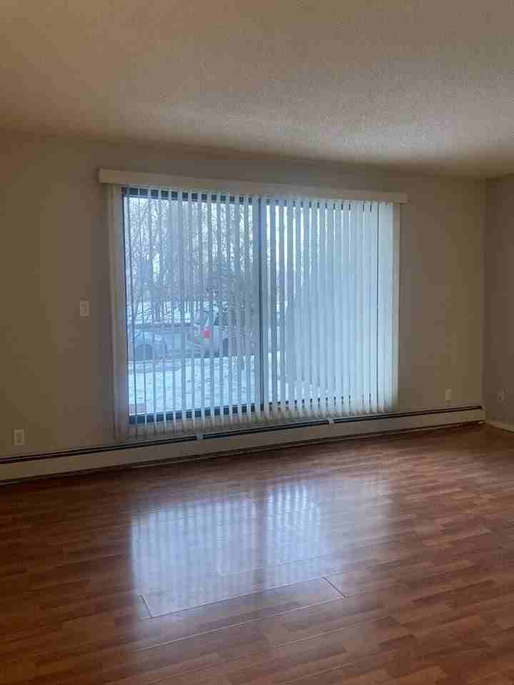 1170 Memorial Dr Nw - Photo 7 of 13