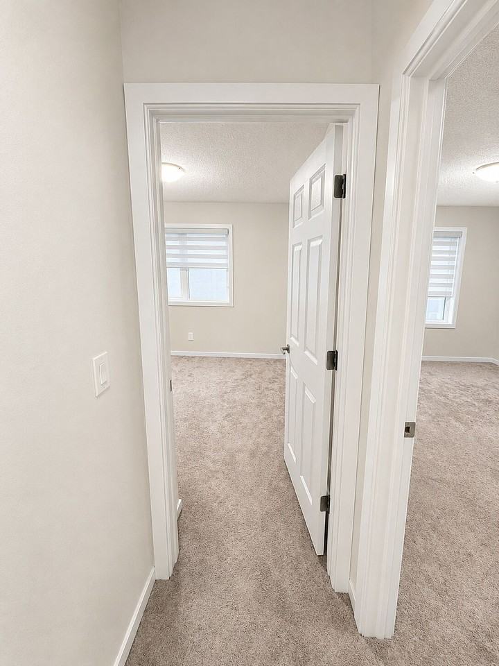 819 Windbury St Sw - Photo 3 of 15