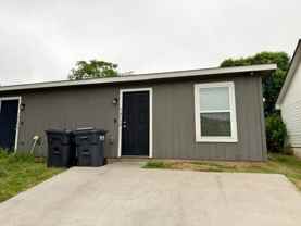1413 N 7th St #B - Photo 1 of 1