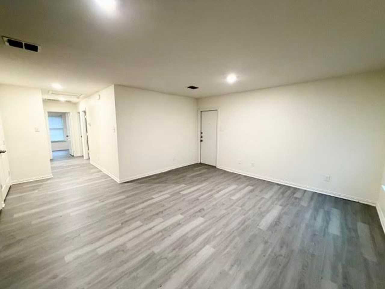 1413 N 7th St #B - Photo 3 of 12