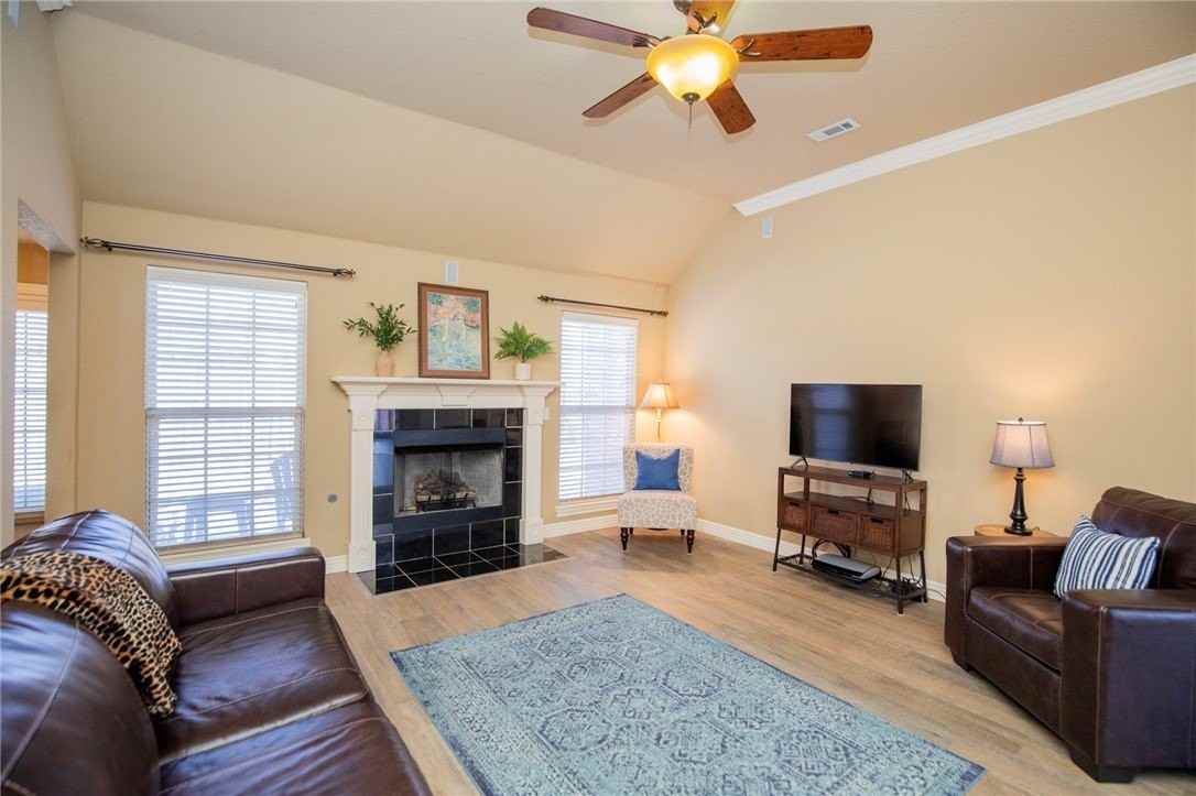 3746 W Brightwater Pl - Photo 3 of 23