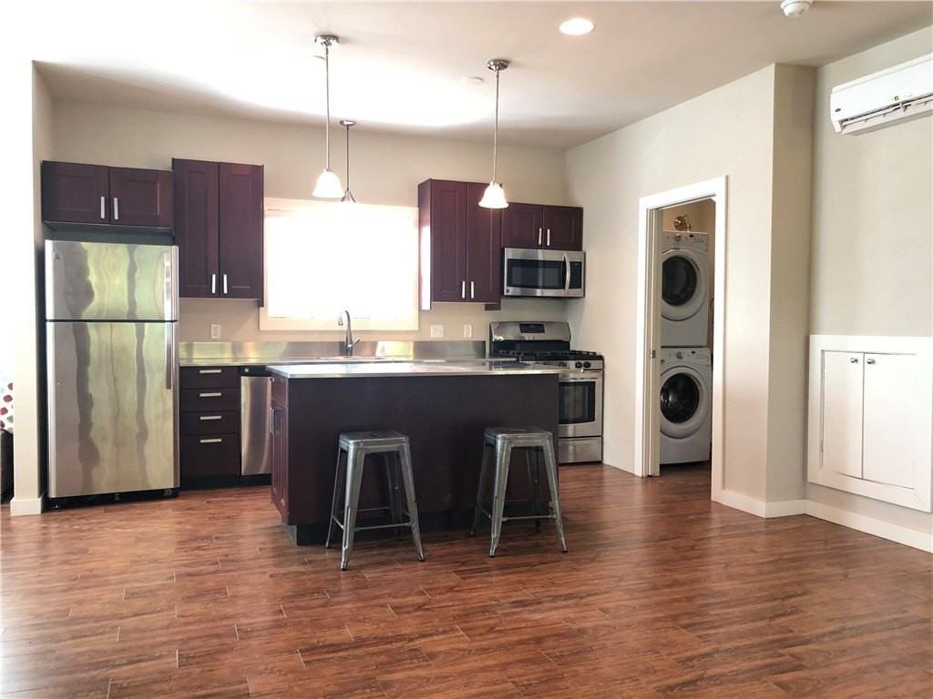 1656 W Neptune St - Photo 4 of 10