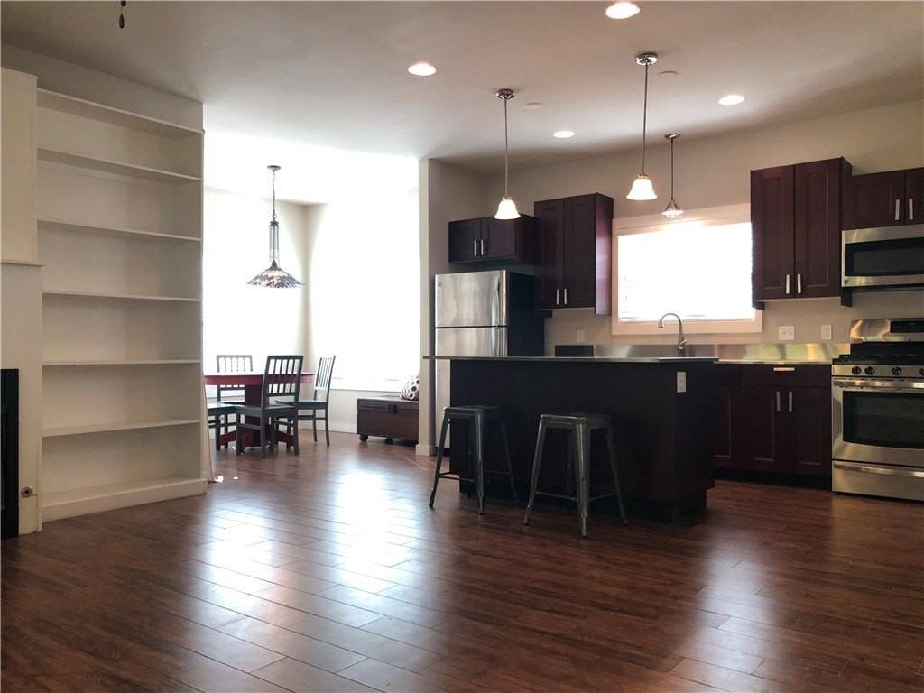 1656 W Neptune St - Photo 5 of 10