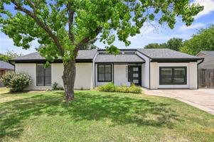 featured image of 3213 Bahia Dr