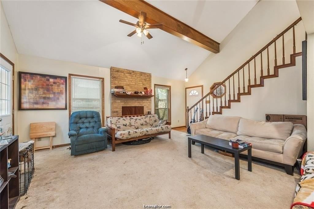 1203 Hardwood Ln - Photo 4 of 14