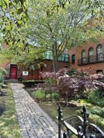featured image of 20 Tracy St #5