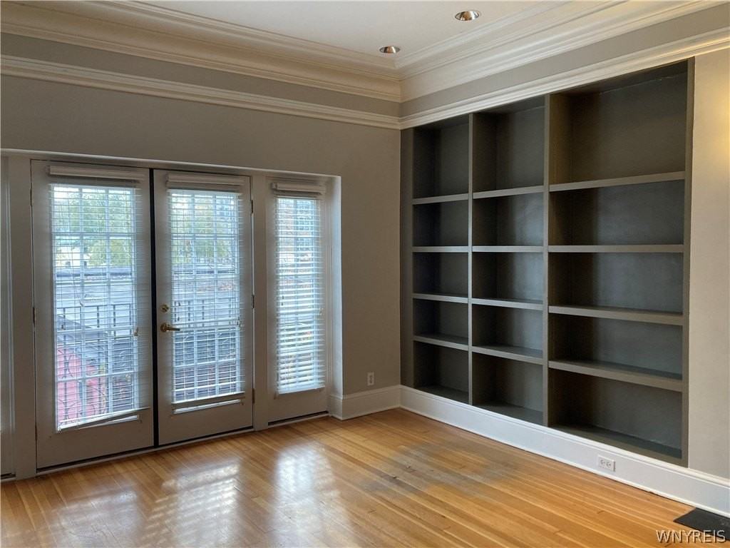 20 Tracy St #5 - Photo 7 of 12