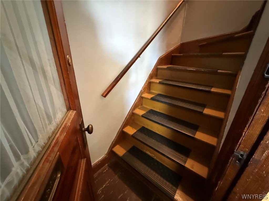74 Ashton Pl - Photo 3 of 42