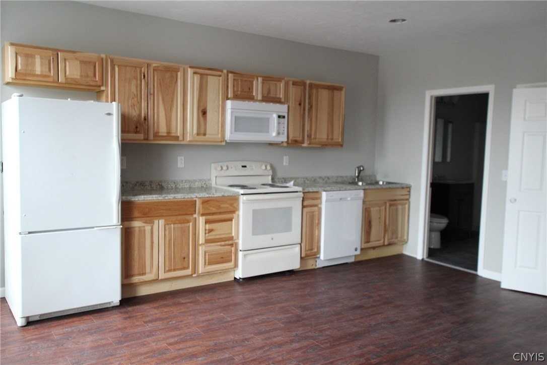 272 State St - Photo 6 of 17