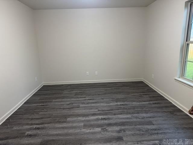 100 E Lauren Ln - Photo 6 of 22