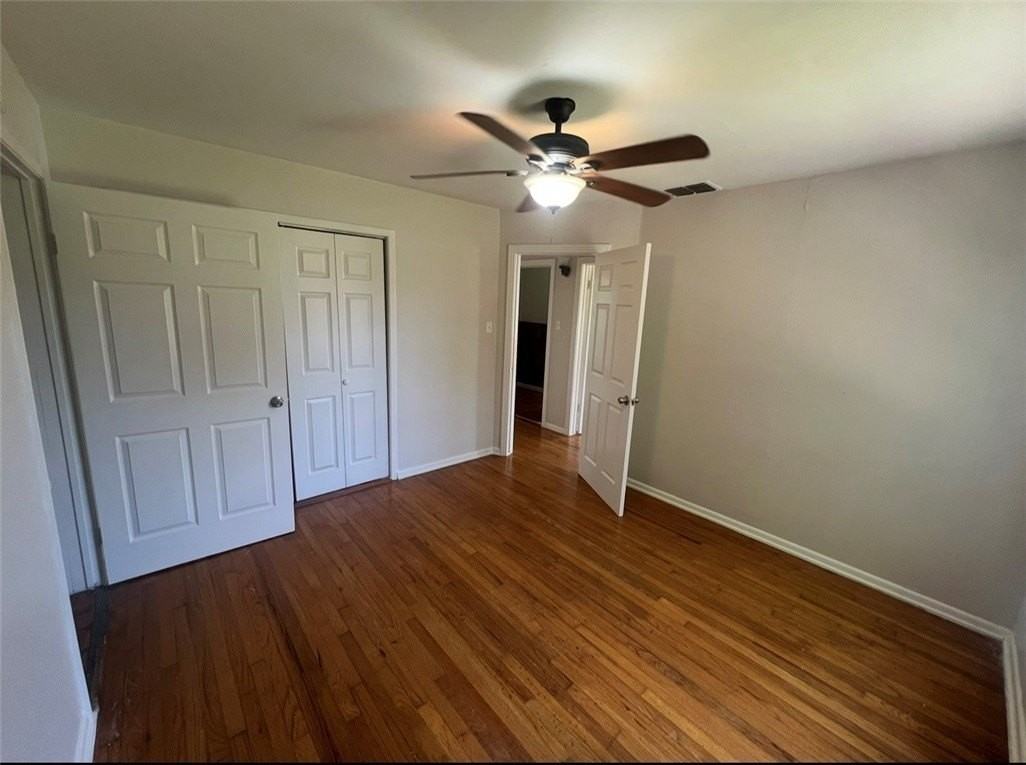 4817 Lansdown Dr - Photo 6 of 9