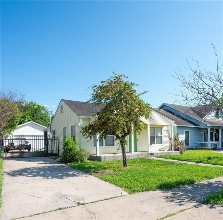 618 Louisiana Ave - Photo 2 of 14