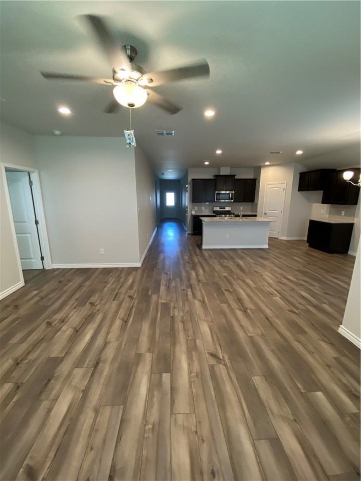 2801 Excelsior Blvd - Photo 3 of 22