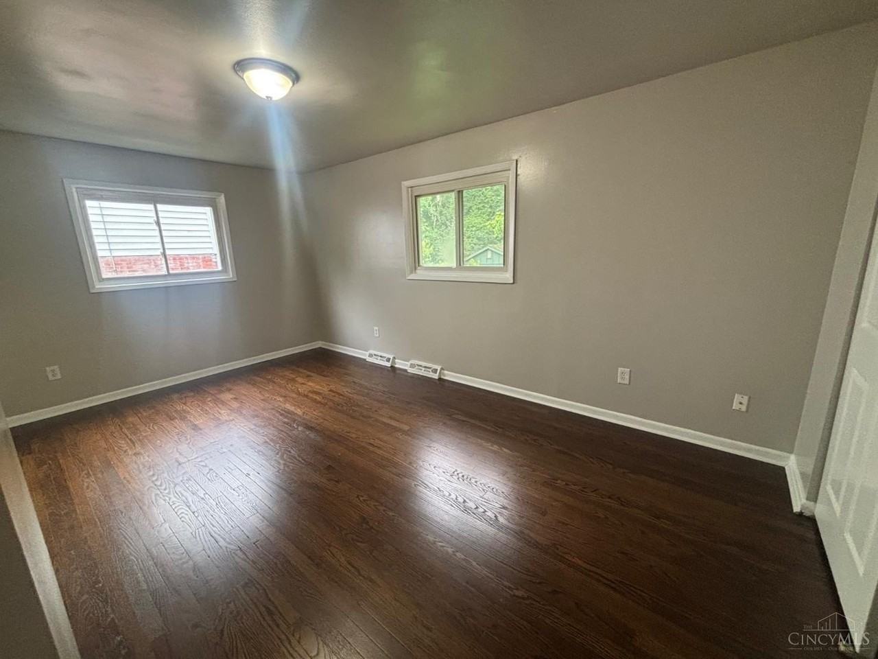 3313 Freddie Dr - Photo 2 of 10