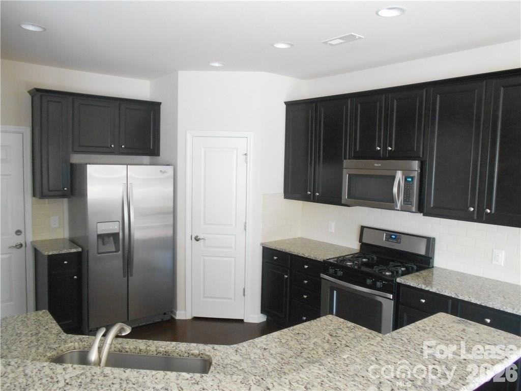 3501 Park South Station Blvd - Photo 2 of 30