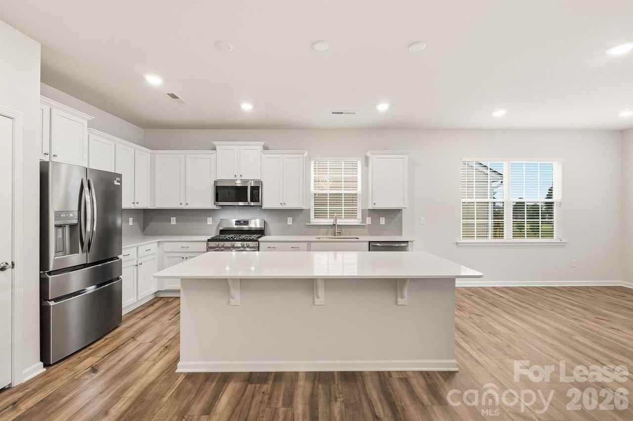 162 White Apple Way - Photo 6 of 25