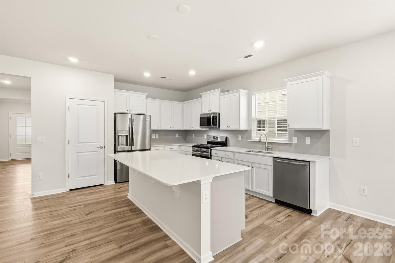 162 White Apple Way - Photo 7 of 25