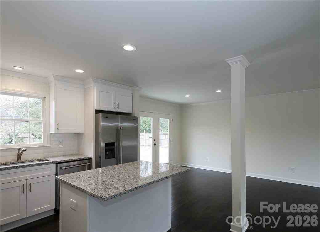 4808 Walden Ct - Photo 4 of 25