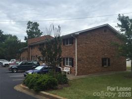 featured image of 2033 Oakdale Rd #F