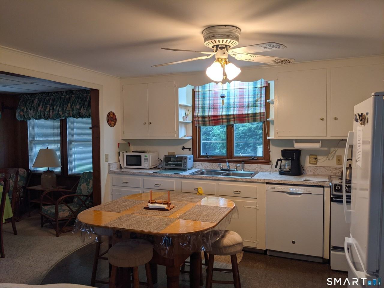 89 Grove Beach Rd S - Photo 7 of 26