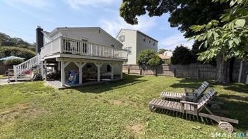 featured image of 19 Hale St #2