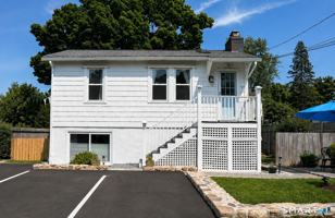 featured image of 19 Hale St #1
