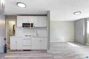 featured image of 36 Woodbury Ave #2B