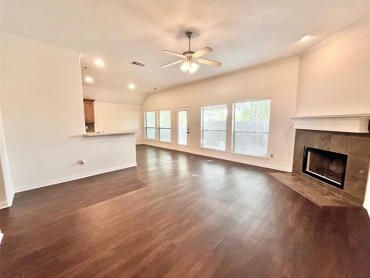 500 Hidden Meadow Ct - Photo 5 of 24