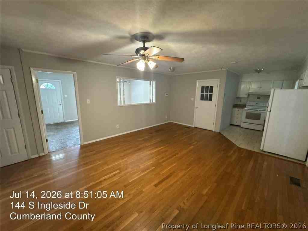 144 S Ingleside Dr - Photo 7 of 20
