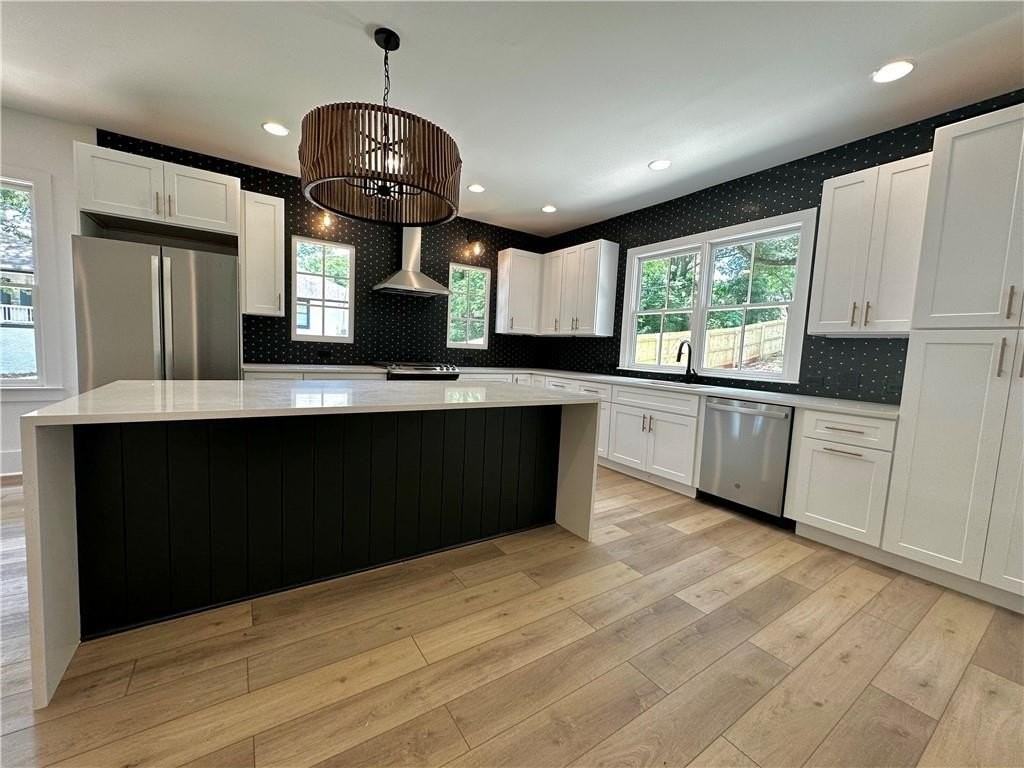 192 Claire Dr Se - Photo 7 of 17
