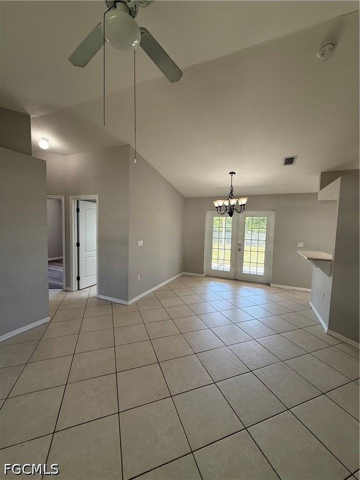 3307 Sw 1st Ave - Photo 3 of 12