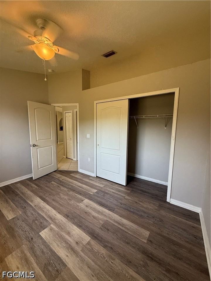 3307 Sw 1st Ave - Photo 5 of 12