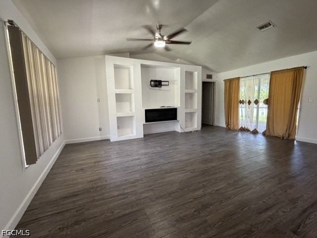 623 Summit Ave S - Photo 5 of 22