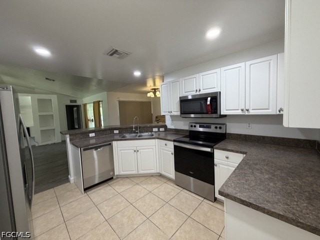 623 Summit Ave S - Photo 7 of 22