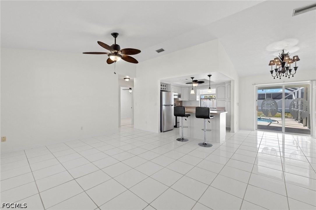 1944 Country Club Blvd - Photo 6 of 24