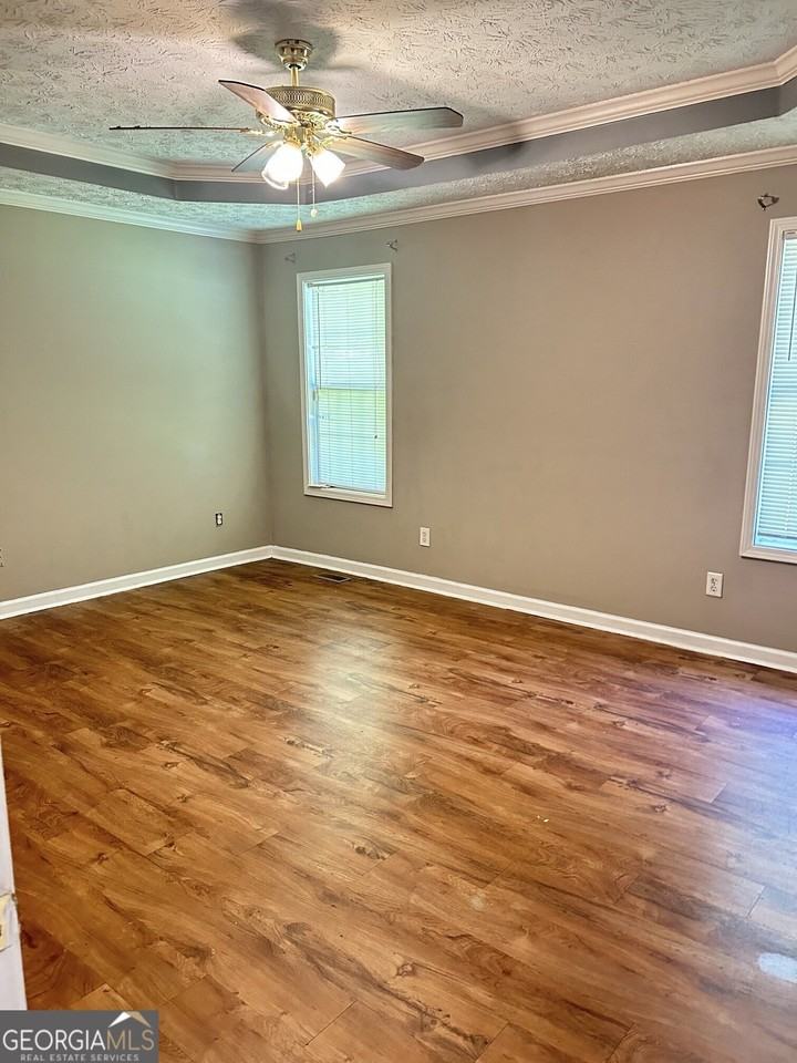 1149 Granite Ln - Photo 5 of 9