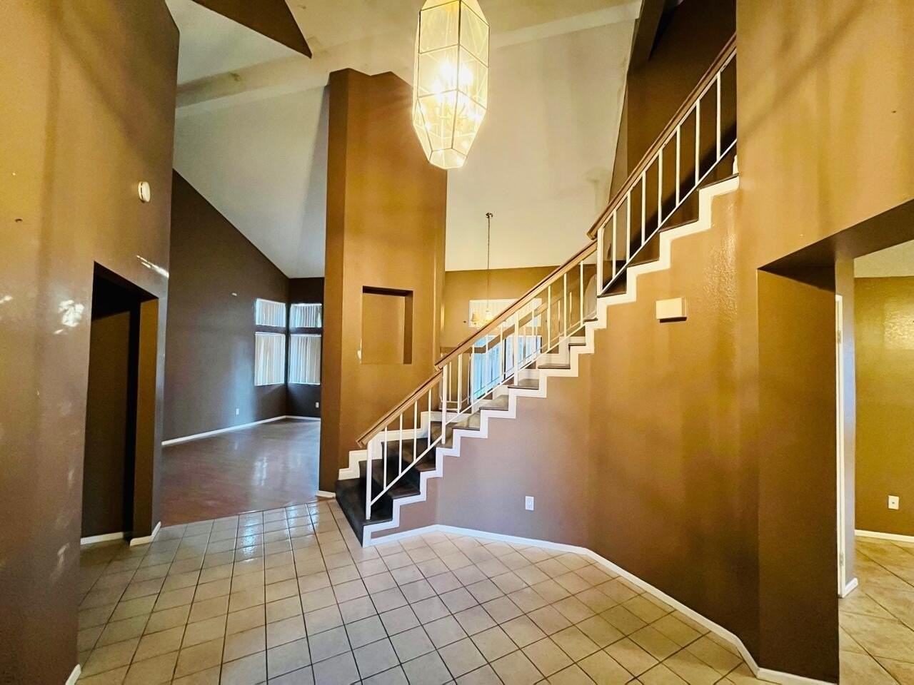 44339 Fenner Ave - Photo 2 of 24
