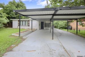 featured image of 3845 Plum Broque Dr