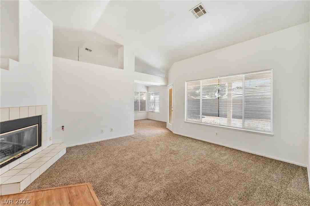 4904 Spring Falls Way - Photo 7 of 24