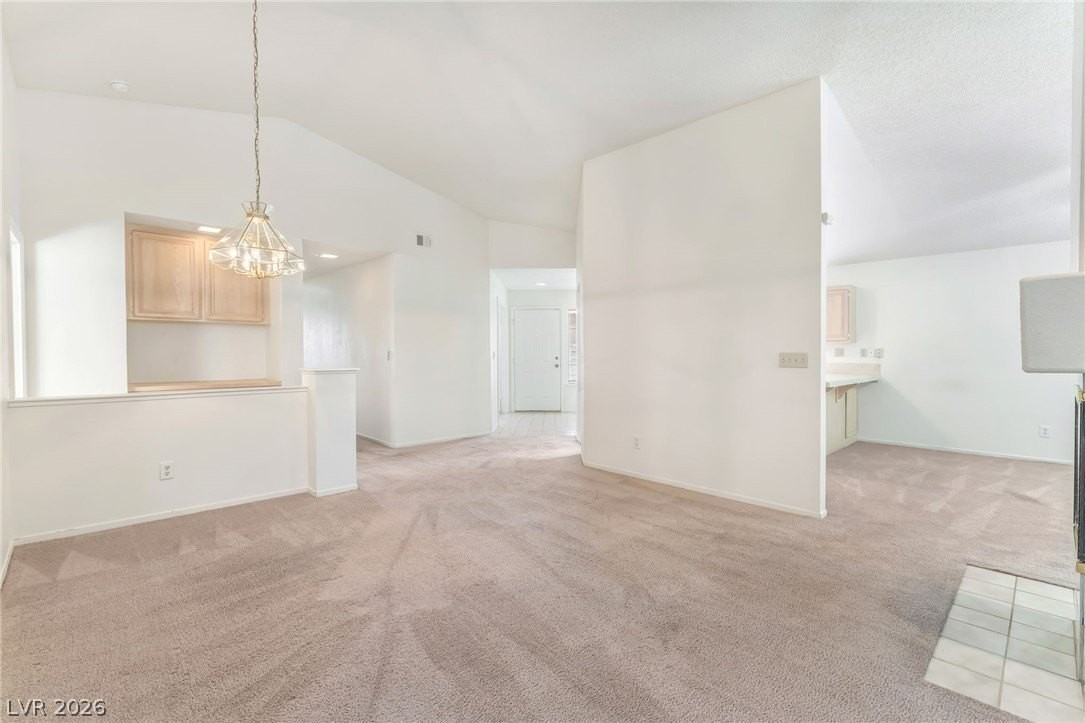 9725 Horizon Hills Dr - Photo 6 of 23