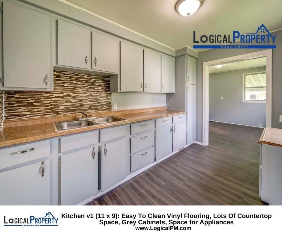 24501 Fern Ave - Photo 2 of 11