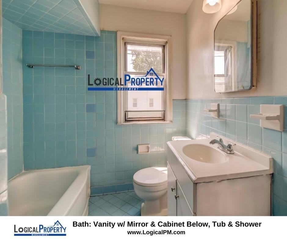 24501 Fern Ave - Photo 4 of 11
