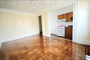 featured image of 161 Augusta St #B8