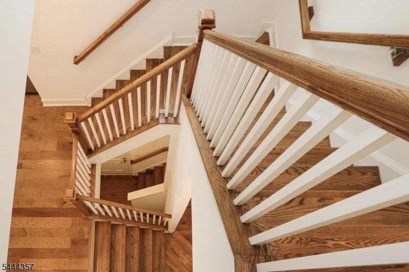 71 Veterans Way - Photo 4 of 28