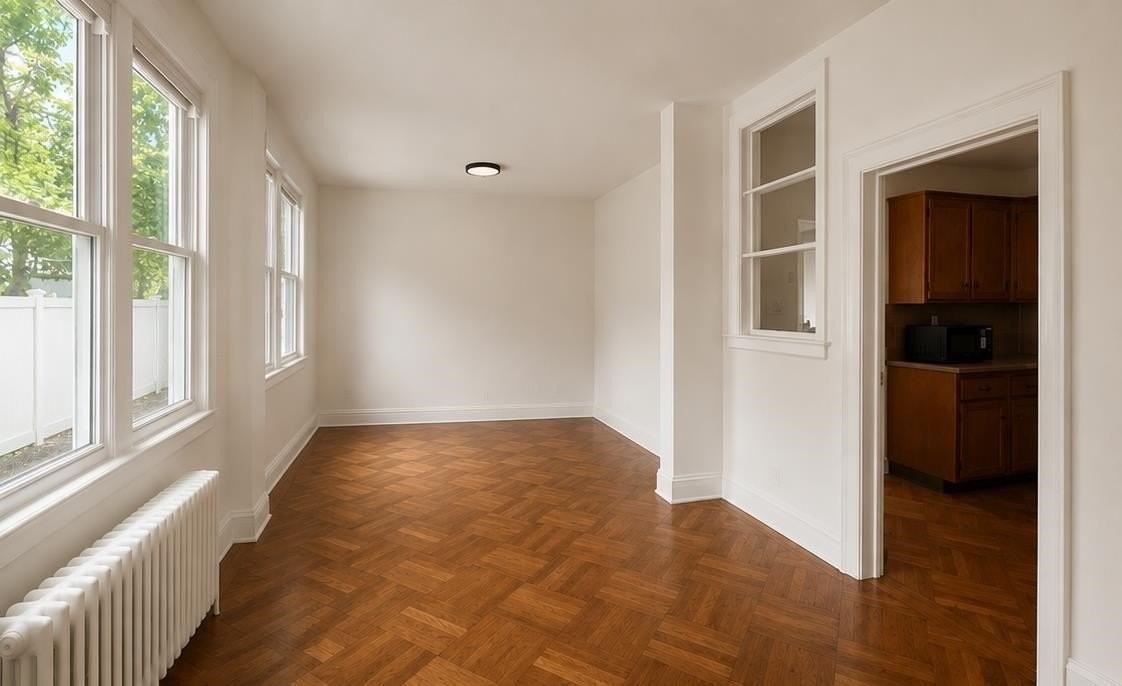88 Sherman Pl #4 - Photo 4 of 15