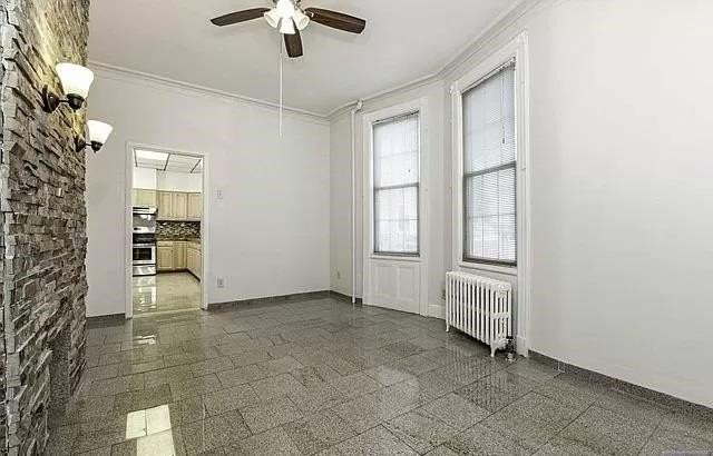 48 Jefferson Ave #1 - Photo 5 of 16
