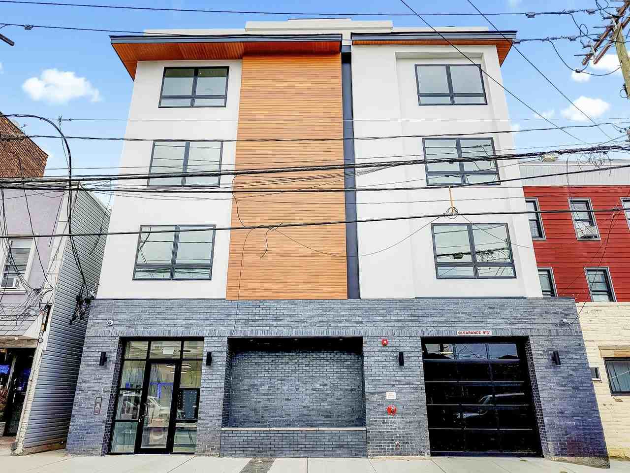 6710 Park Ave #405