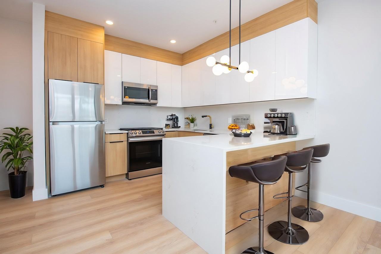 6710 Park Ave #405 - Photo 3 of 10